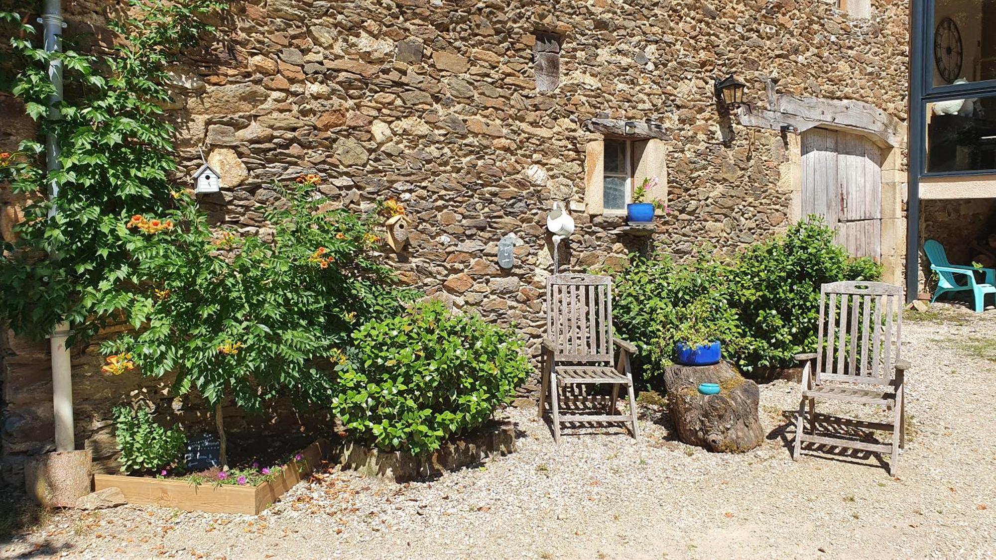 La Ferme Des Andes - Gite L'Atelier Quins ภายนอก รูปภาพ