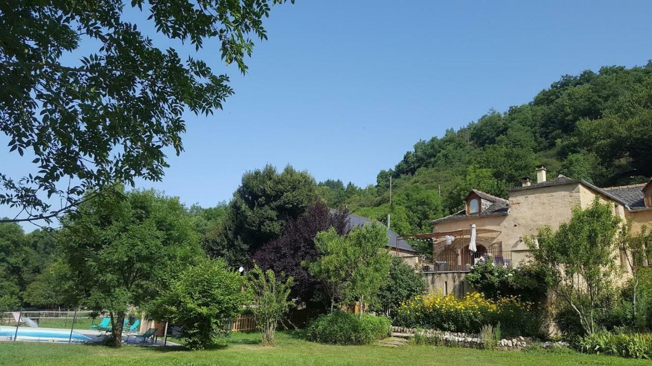 La Ferme Des Andes - Gite L'Atelier Quins ภายนอก รูปภาพ